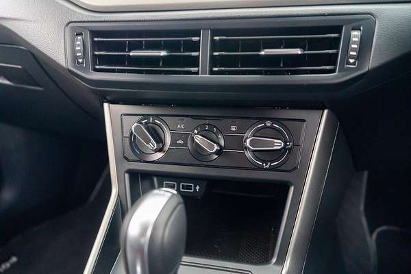 2017 Volkswagen Polo Launch Edition AW