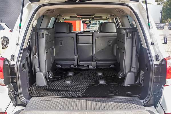 2012 Toyota Landcruiser Sahara VDJ200R