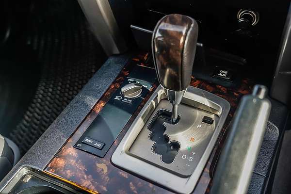 2012 Toyota Landcruiser Sahara VDJ200R