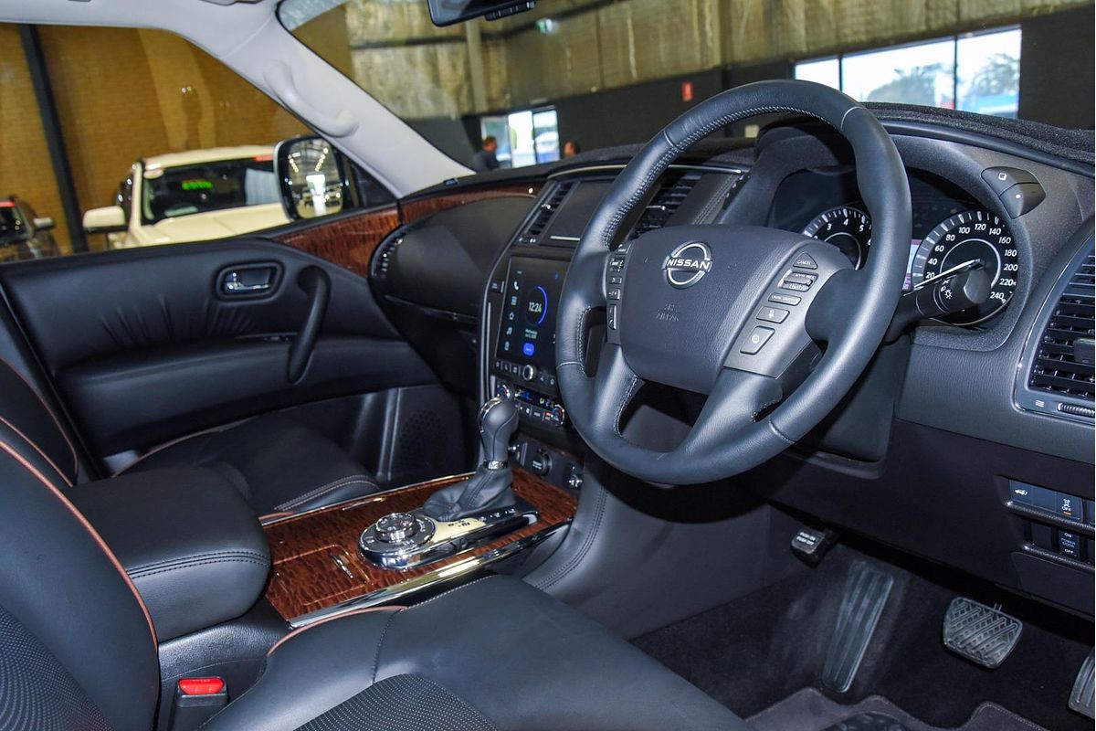2024 Nissan Patrol Ti-L Y62