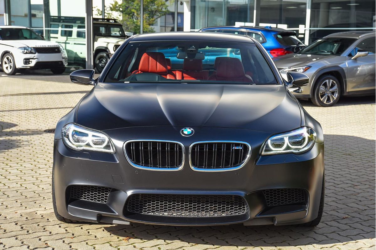 2015 BMW M5 F10 LCI