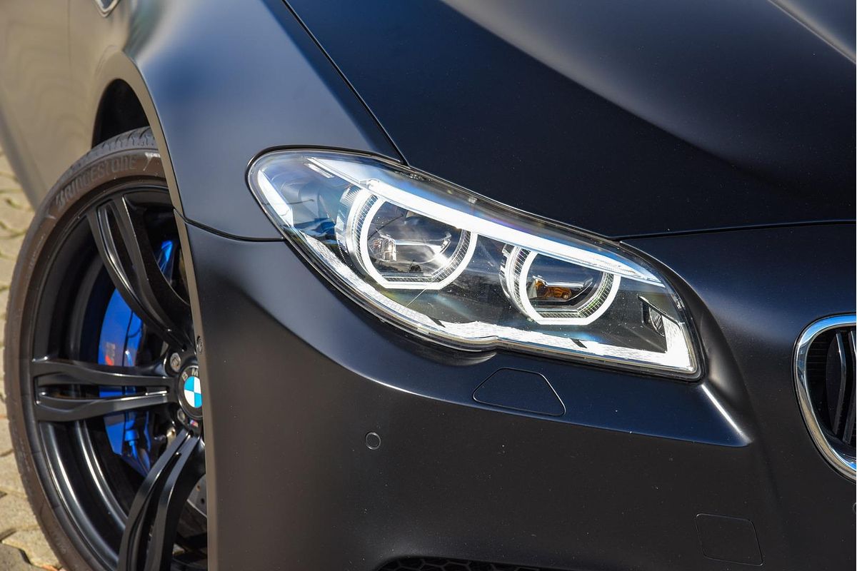 2015 BMW M5 F10 LCI