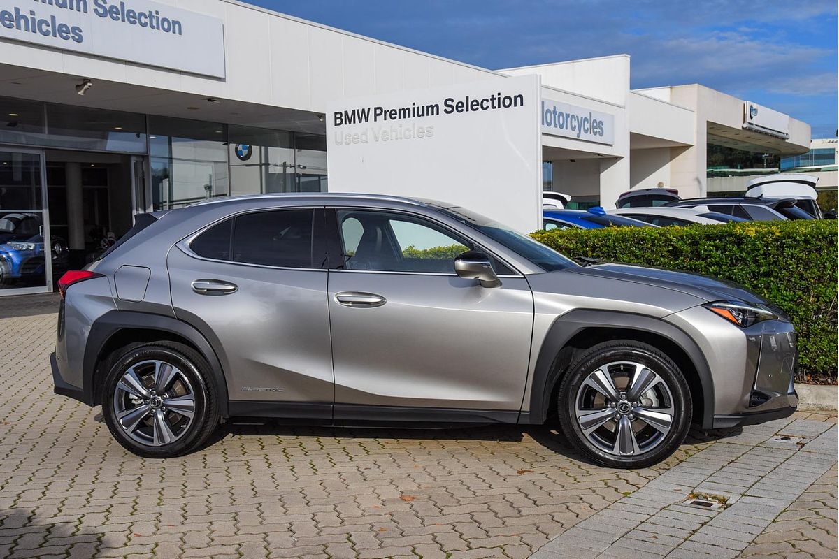 2022 Lexus UX UX300e Sports Luxury KMA10R