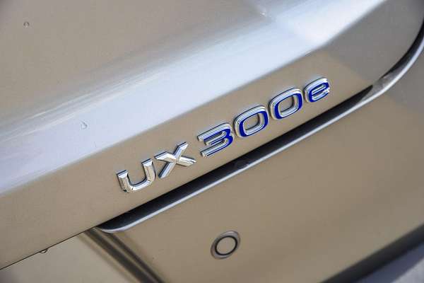 2022 Lexus UX UX300e Sports Luxury KMA10R