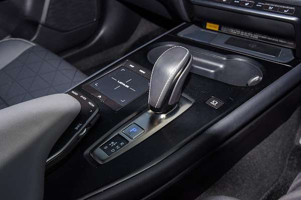 2022 Lexus UX UX300e Sports Luxury KMA10R