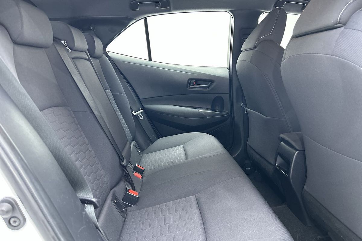 2022 Toyota Corolla Ascent Sport Hybrid ZWE211R
