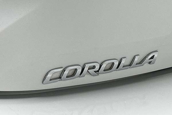 2022 Toyota Corolla Ascent Sport Hybrid ZWE211R