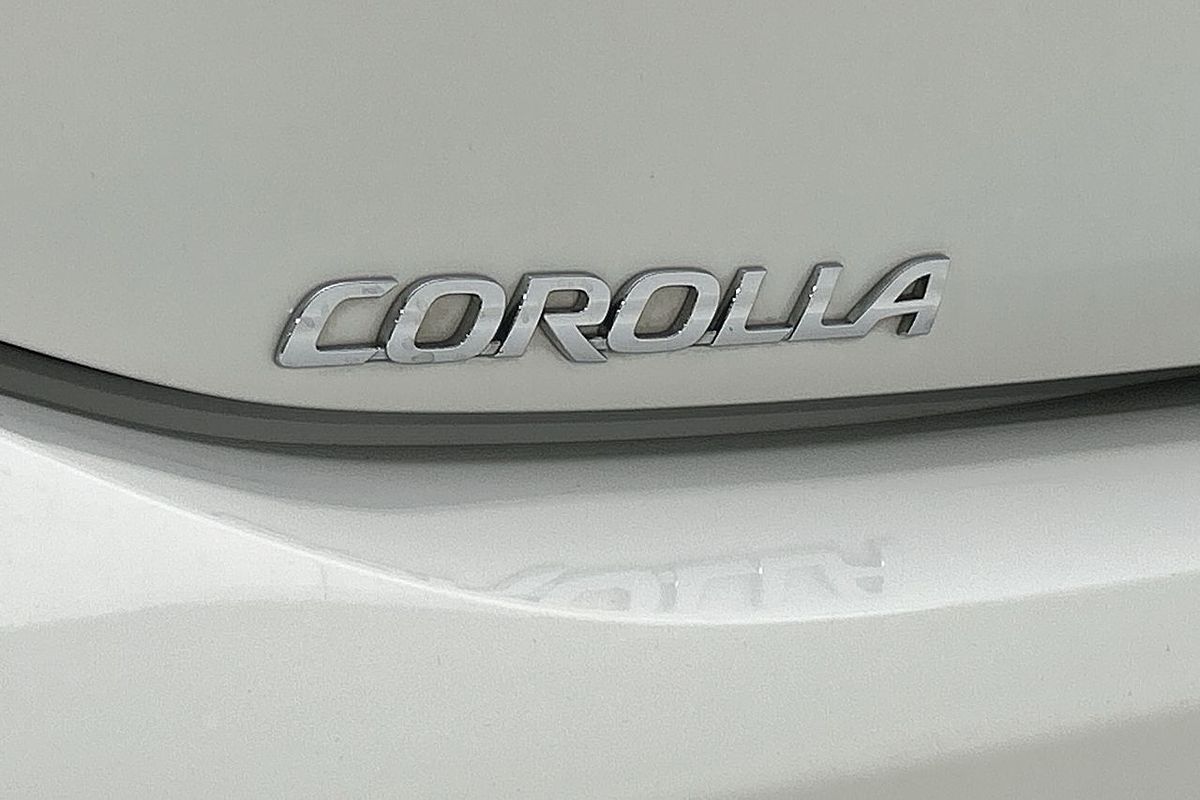 2022 Toyota Corolla Ascent Sport Hybrid ZWE219R