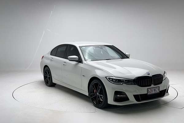 2022 BMW 3 Series 330e M Sport G20