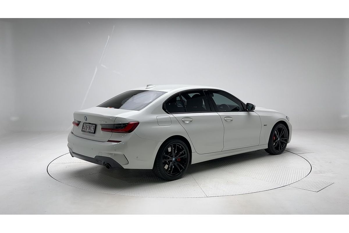 2022 BMW 3 Series 330e M Sport G20