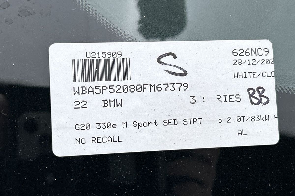 2022 BMW 3 Series 330e M Sport G20