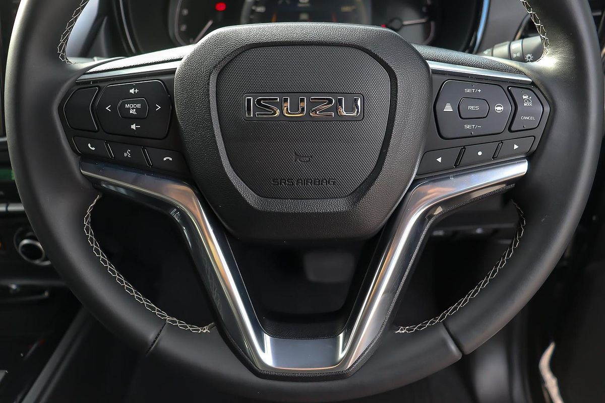 2025 Isuzu D-MAX LS-U+ 4X4