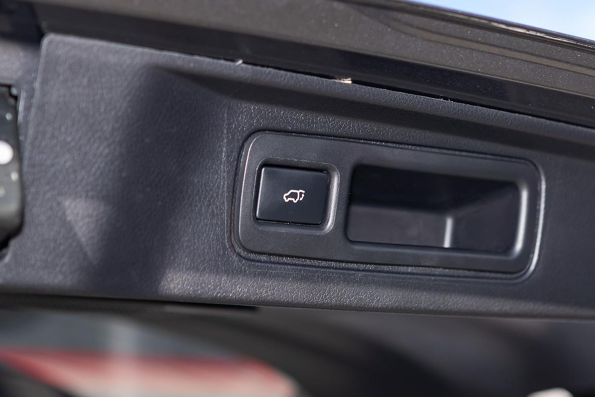 2018 Toyota Fortuner Crusade GUN156R