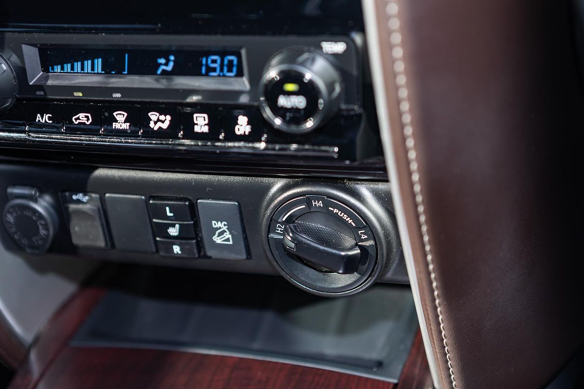 2018 Toyota Fortuner Crusade GUN156R