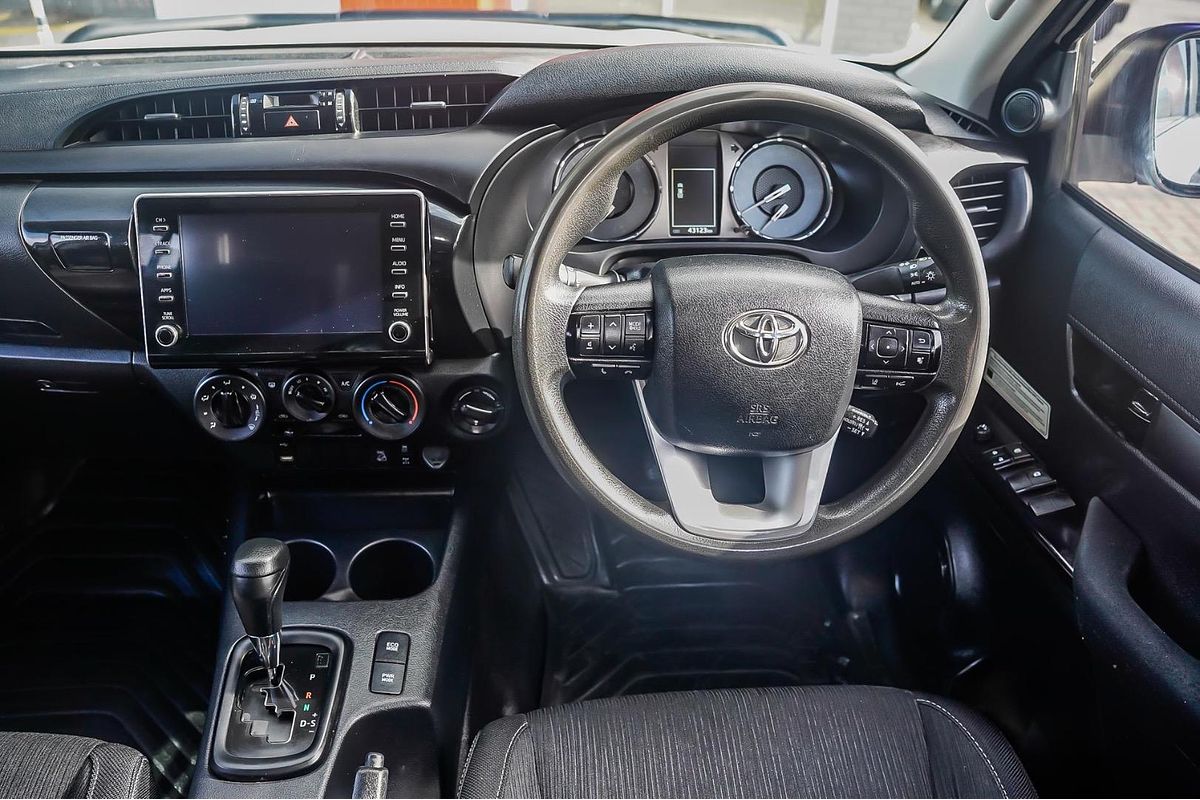 2021 Toyota Hilux SR GUN126R 4X4