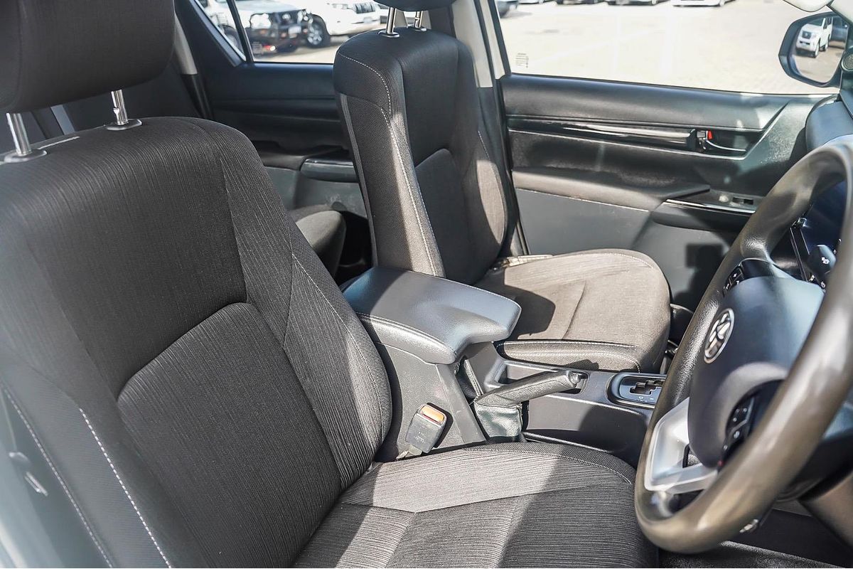 2021 Toyota Hilux SR GUN126R 4X4