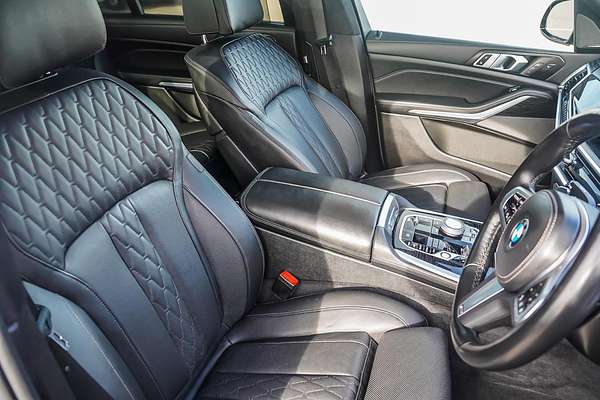 2023 BMW X7 xDrive40d M Sport G07 LCI