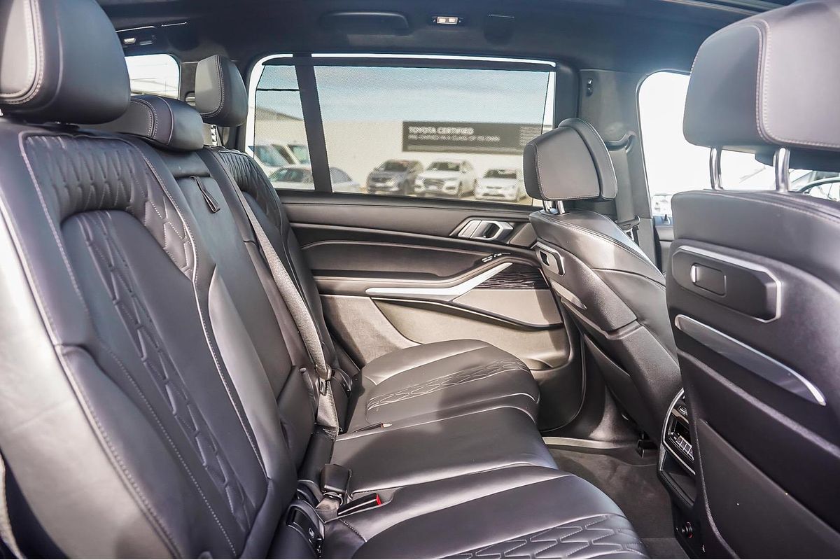 2023 BMW X7 xDrive40d M Sport G07 LCI