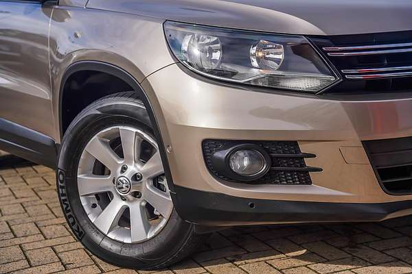 2012 Volkswagen Tiguan 132TSI Pacific 5N