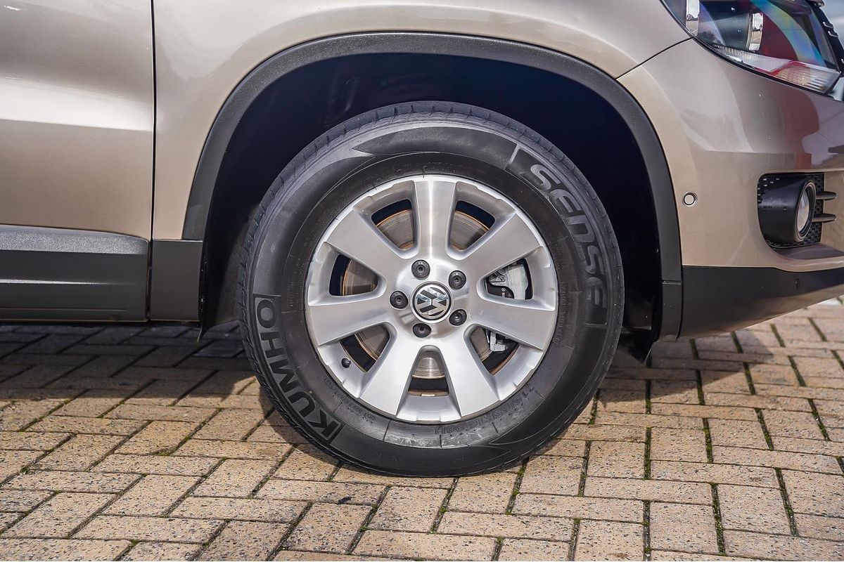 2012 Volkswagen Tiguan 132TSI Pacific 5N