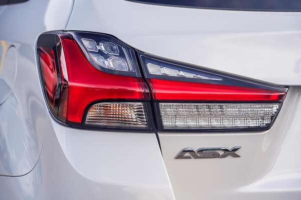 2019 Mitsubishi ASX ES XC