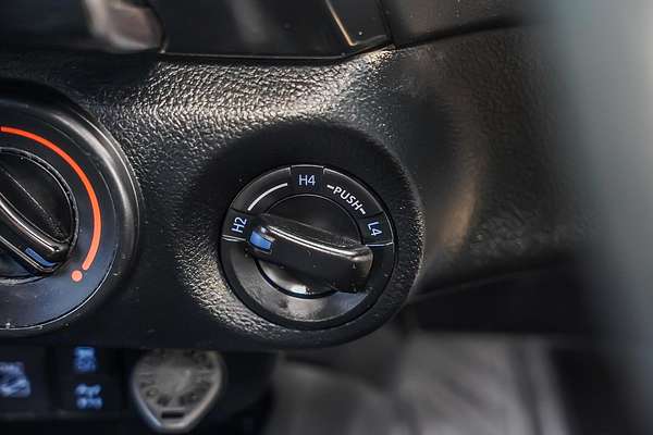 2021 Toyota Hilux SR GUN126R 4X4