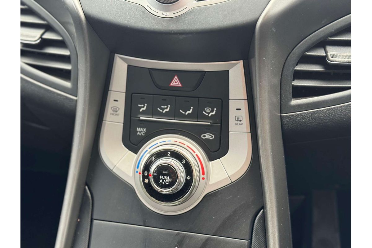 2011 Hyundai Elantra Active MD