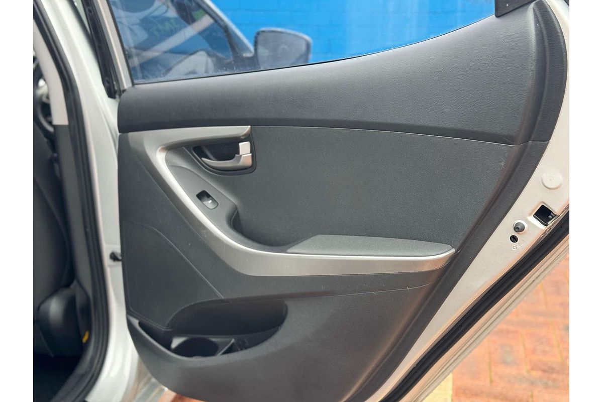 2011 Hyundai Elantra Active MD