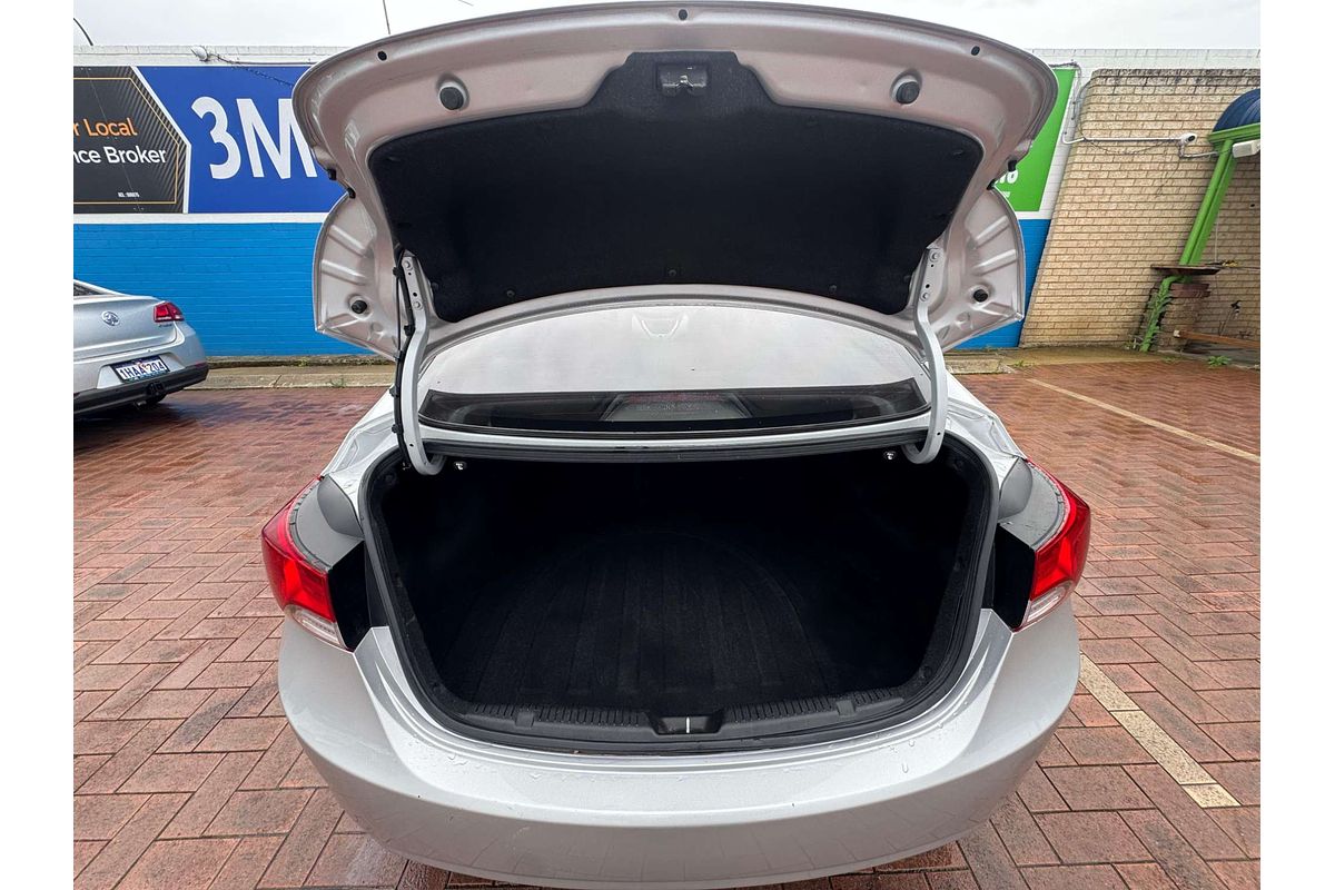 2011 Hyundai Elantra Active MD