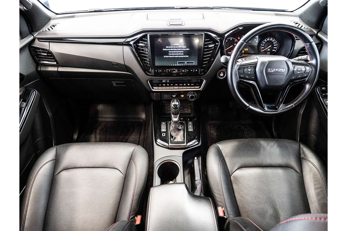 2022 Isuzu D-MAX X-TERRAIN 4X4