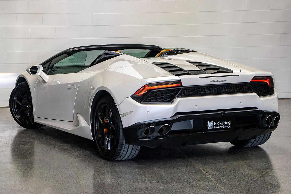 2017 Lamborghini Huracan LP580-2 724