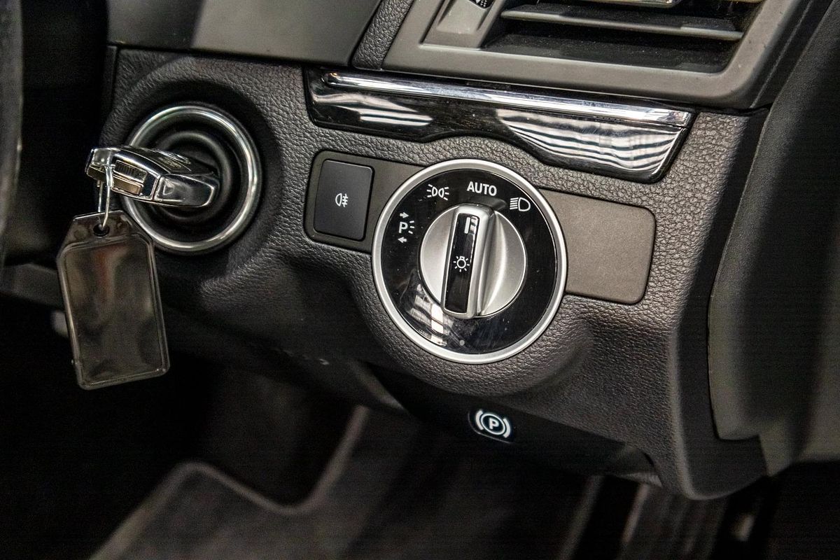 2011 Mercedes-Benz E-Class E250 CGI Avantgarde A207