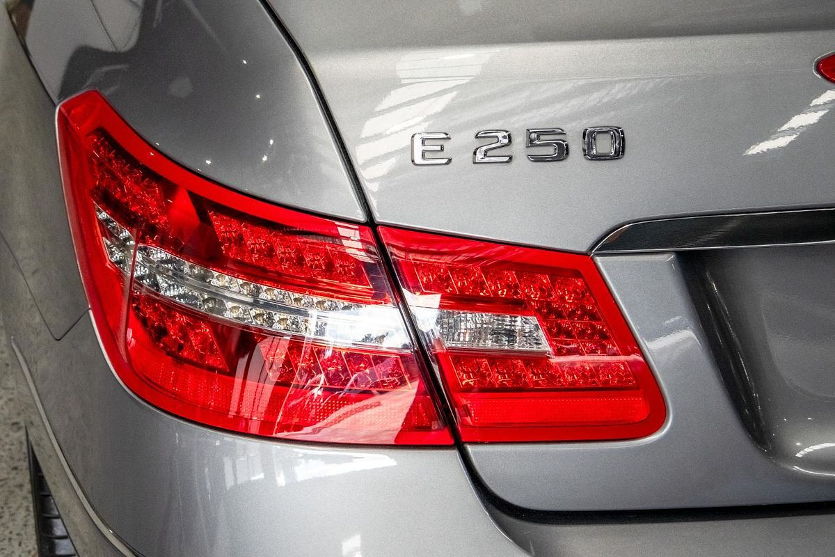 2011 Mercedes-Benz E-Class E250 CGI Avantgarde A207