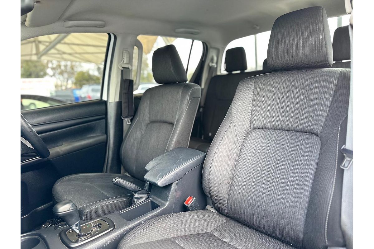 2022 Toyota Hilux SR GUN126R 4X4