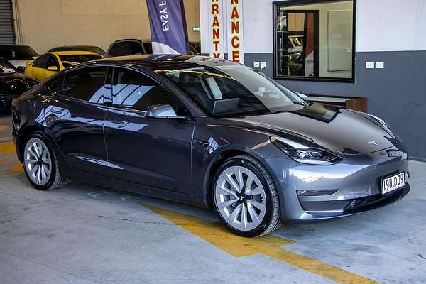 2022 Tesla Model 3 Long Range