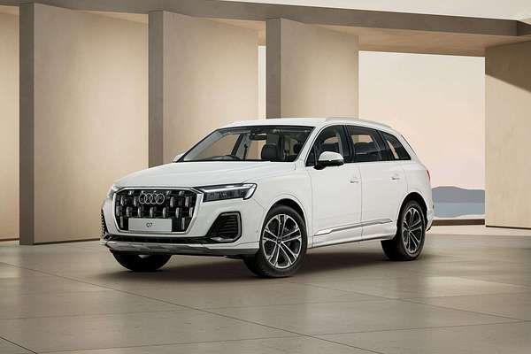 2025 Audi Q7 45 TFSI 4M