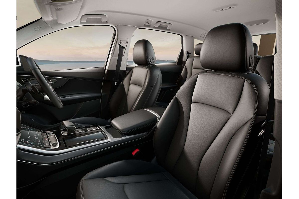 2025 Audi Q7 45 TFSI 4M