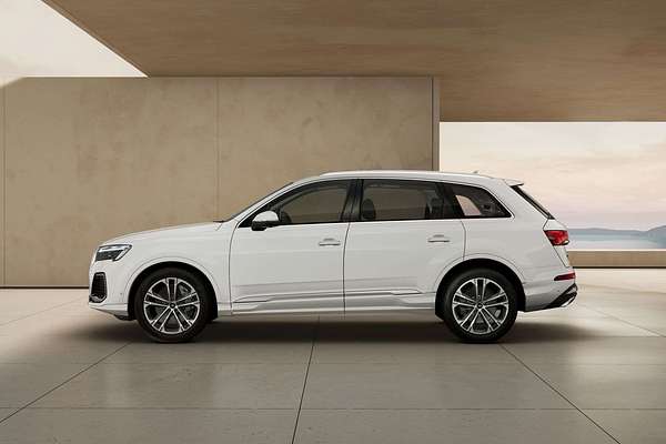 2025 Audi Q7 45 TFSI 4M