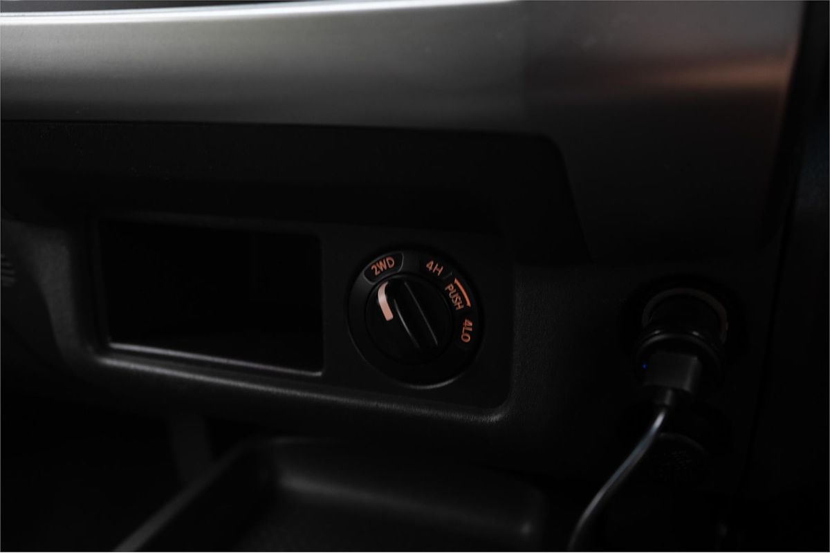 2011 Nissan Navara ST D40 4X4