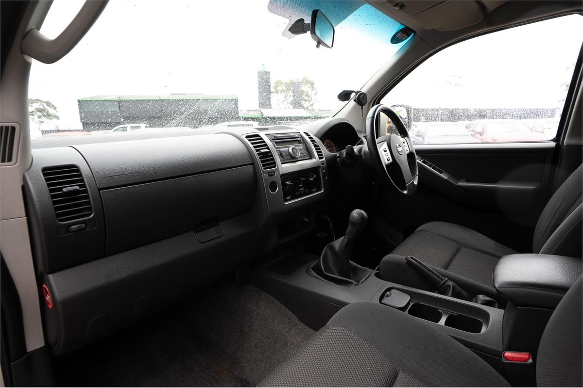2011 Nissan Navara ST D40 4X4