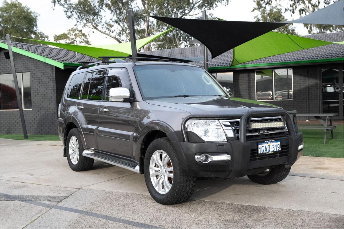 2016 Mitsubishi Pajero GLS NX