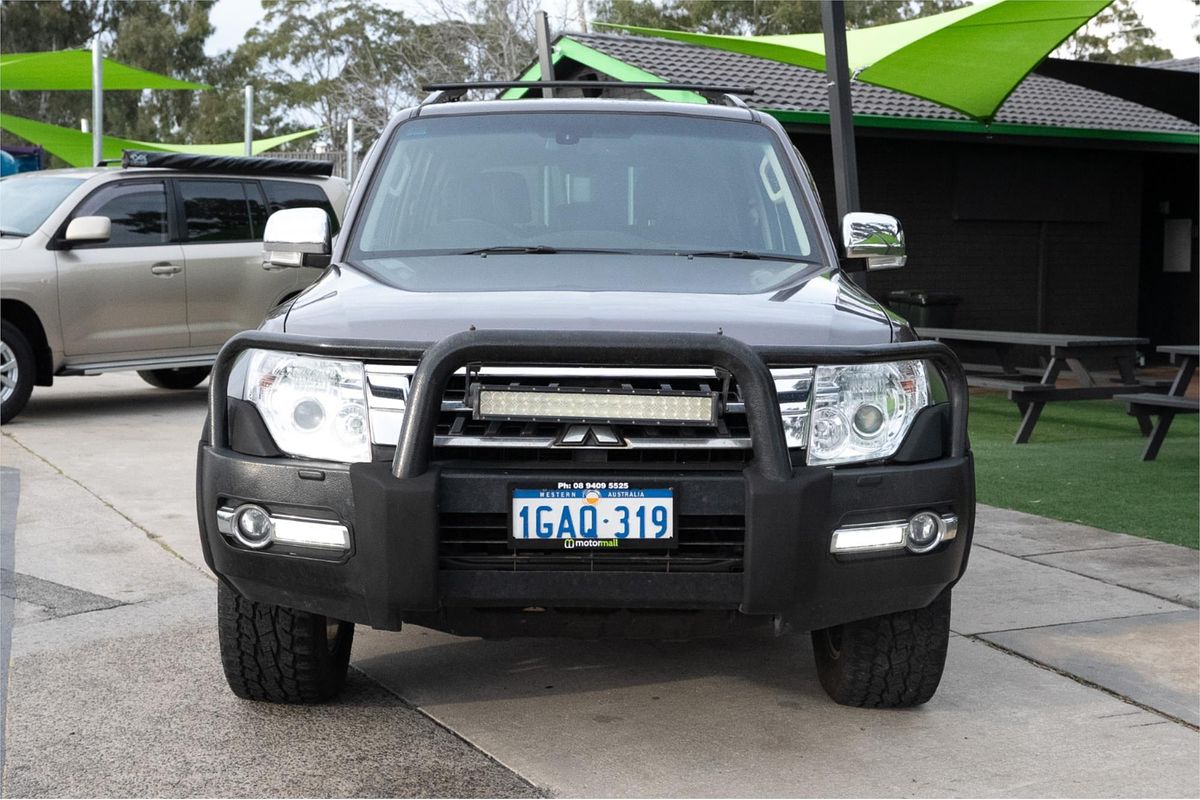 2016 Mitsubishi Pajero GLS NX
