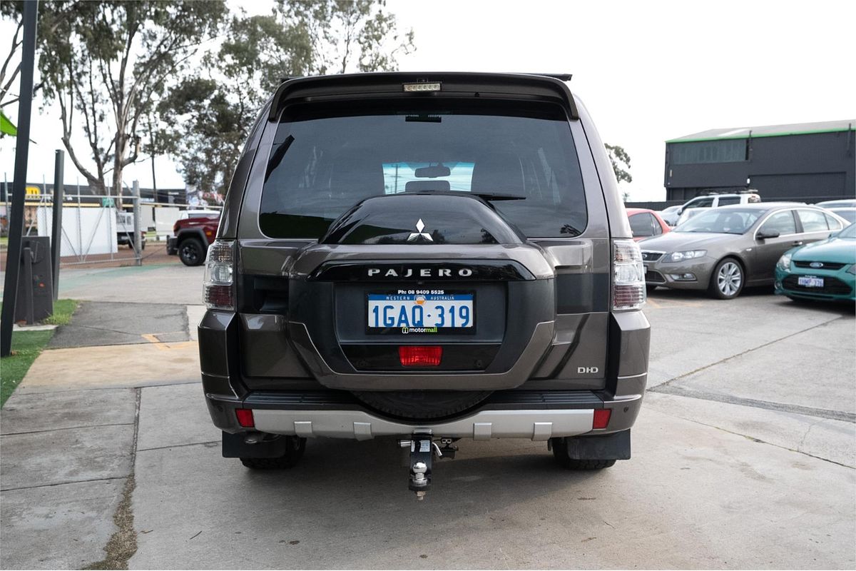 2016 Mitsubishi Pajero GLS NX