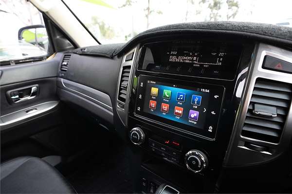 2016 Mitsubishi Pajero GLS NX