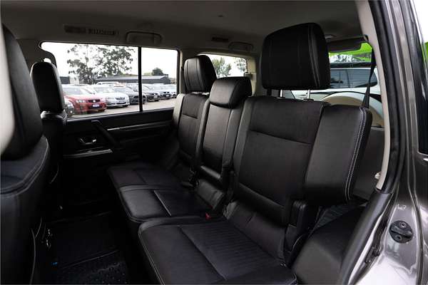 2016 Mitsubishi Pajero GLS NX