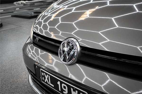 2015 Volkswagen Golf R 7