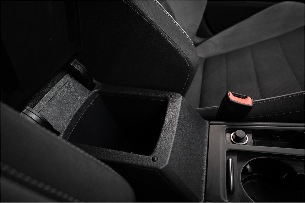 2015 Volkswagen Golf R 7