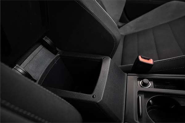 2015 Volkswagen Golf R 7