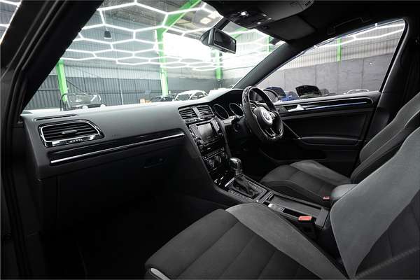 2015 Volkswagen Golf R 7