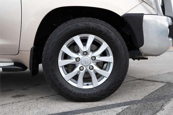 2007 Toyota Landcruiser GXL UZJ200R
